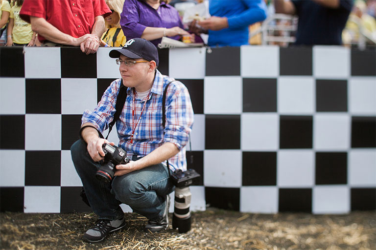 An IU Studios photographer covers a Little 500 race